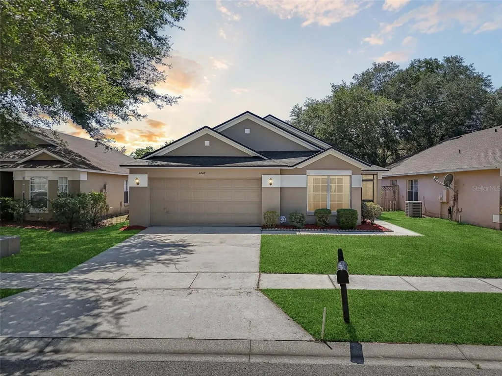 4228 Kingbird Court Orlando FL 32826