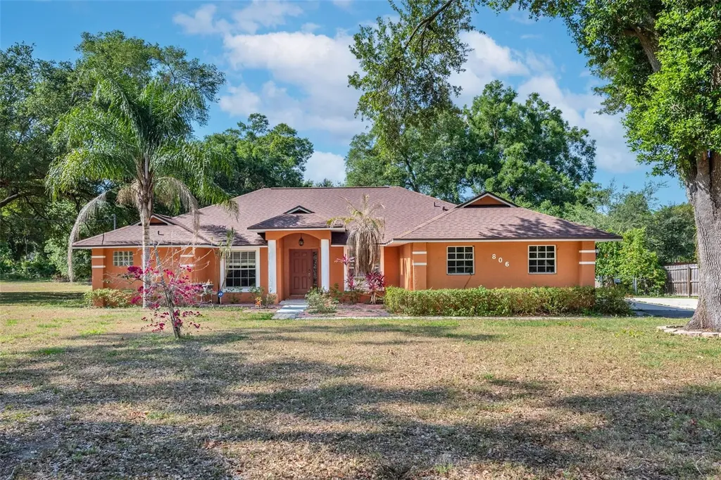 806 Orange Blossom Lane Seffner FL 33584