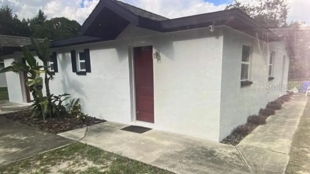 1810 Hacienda Way Holiday FL 34690