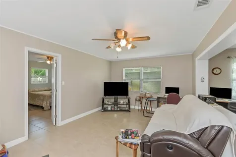 2100 75th Street N St Petersburg FL 33710