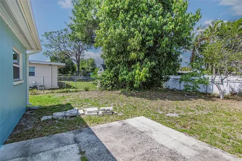 2100 75th Street N St Petersburg FL 33710