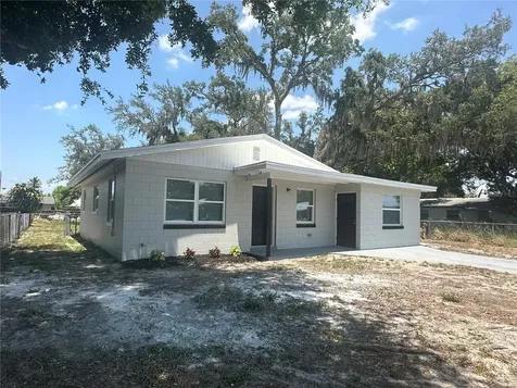 112 Kim Street Auburndale FL 33823