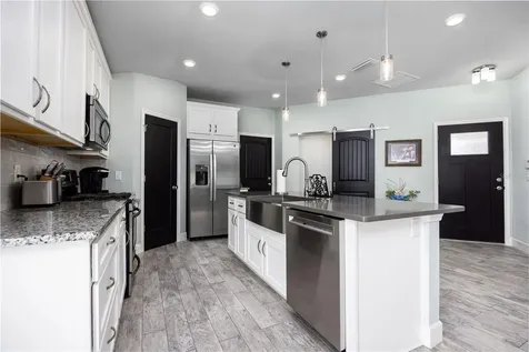1762 SW 247th Street Newberry FL 32669
