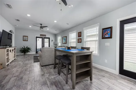 1762 SW 247th Street Newberry FL 32669
