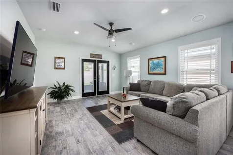 1762 SW 247th Street Newberry FL 32669