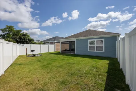 1762 SW 247th Street Newberry FL 32669