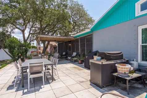 2717 Blossom Lake Drive Holiday FL 34691