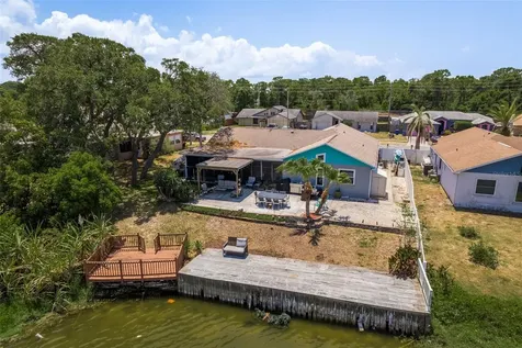 2717 Blossom Lake Drive Holiday FL 34691