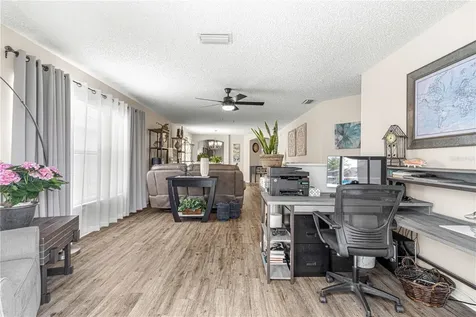 1909 Peachtree Avenue The Villages FL 32162