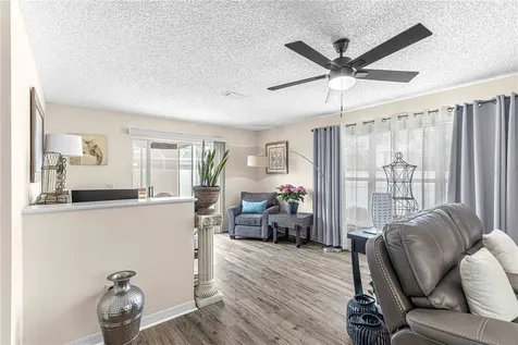 1909 Peachtree Avenue The Villages FL 32162