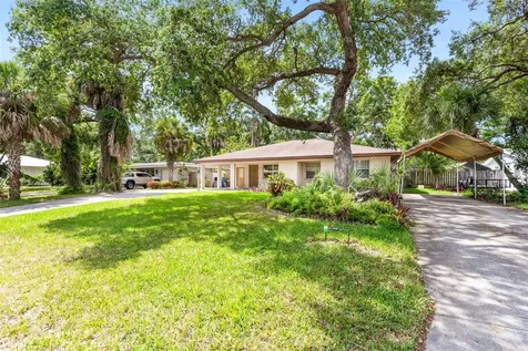2420 51st Avenue Terrace W Bradenton FL 34207