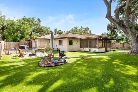 2420 51st Avenue Terrace W Bradenton FL 34207