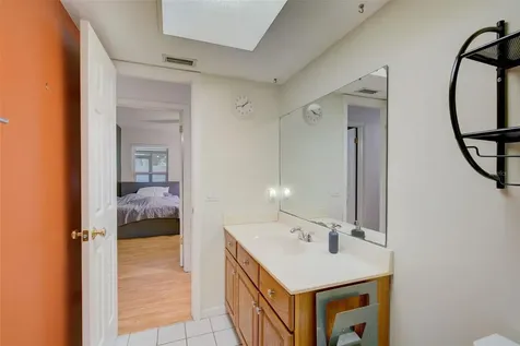 802 Justice Drive Tampa FL 33613