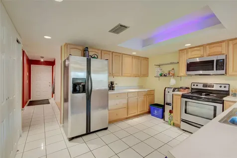 802 Justice Drive Tampa FL 33613