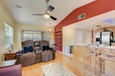802 Justice Drive Tampa FL 33613