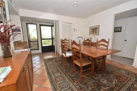 1626 Brookhouse Drive Sarasota FL 34231