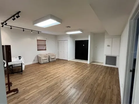 6948 W Mohawk Avenue Tampa FL 33634