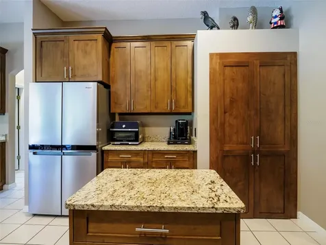 26938 Honeymoon Avenue Leesburg FL 34748