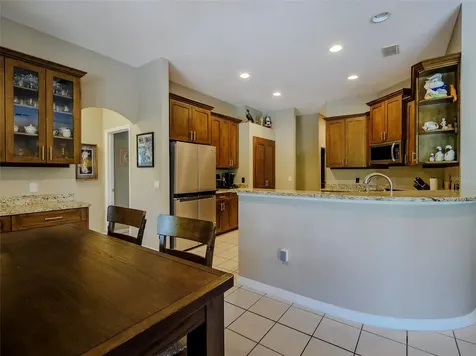 26938 Honeymoon Avenue Leesburg FL 34748