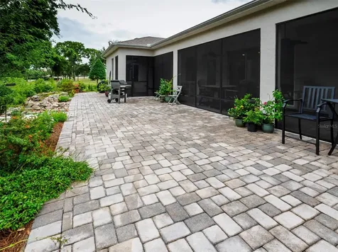 26938 Honeymoon Avenue Leesburg FL 34748