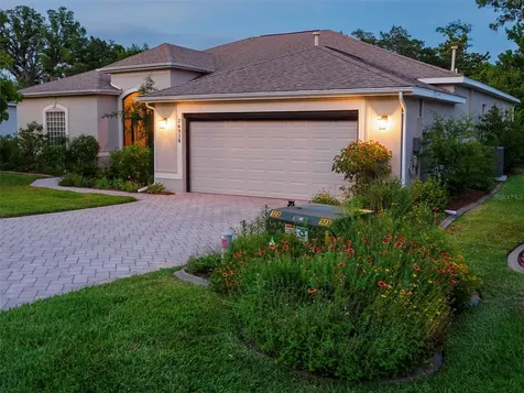 26938 Honeymoon Avenue Leesburg FL 34748
