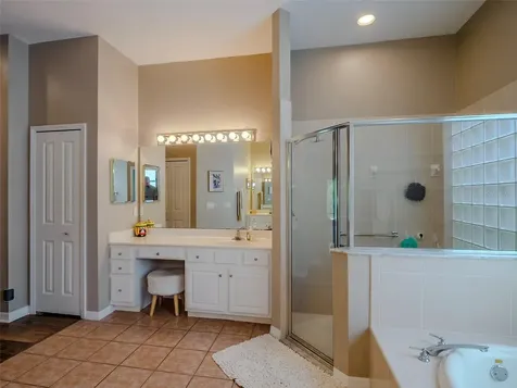 26938 Honeymoon Avenue Leesburg FL 34748