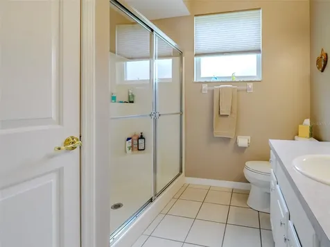 26938 Honeymoon Avenue Leesburg FL 34748