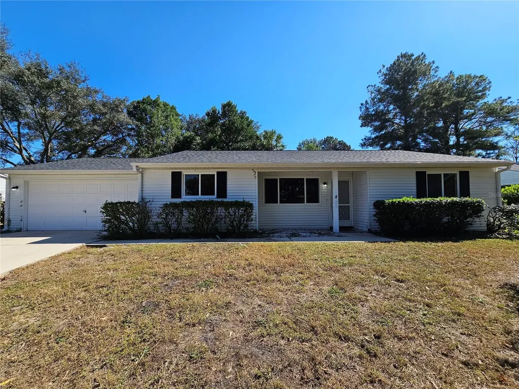10843 SW 91st Court Ocala FL 34481