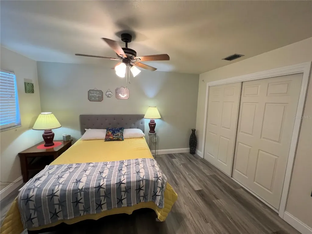 1406 N Saturn Avenue Clearwater FL 33755