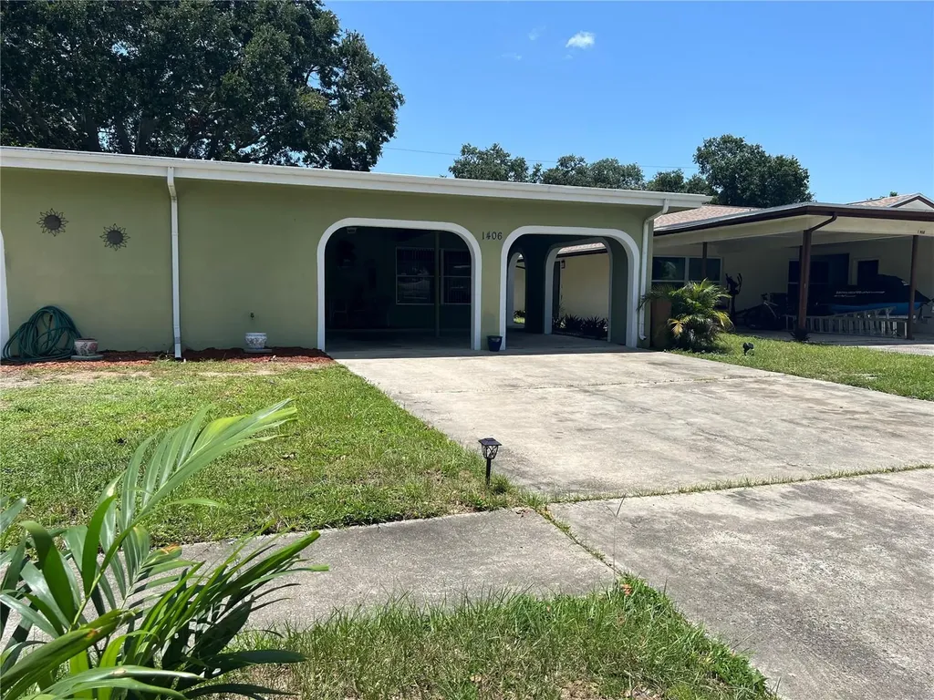 1406 N Saturn Avenue Clearwater FL 33755
