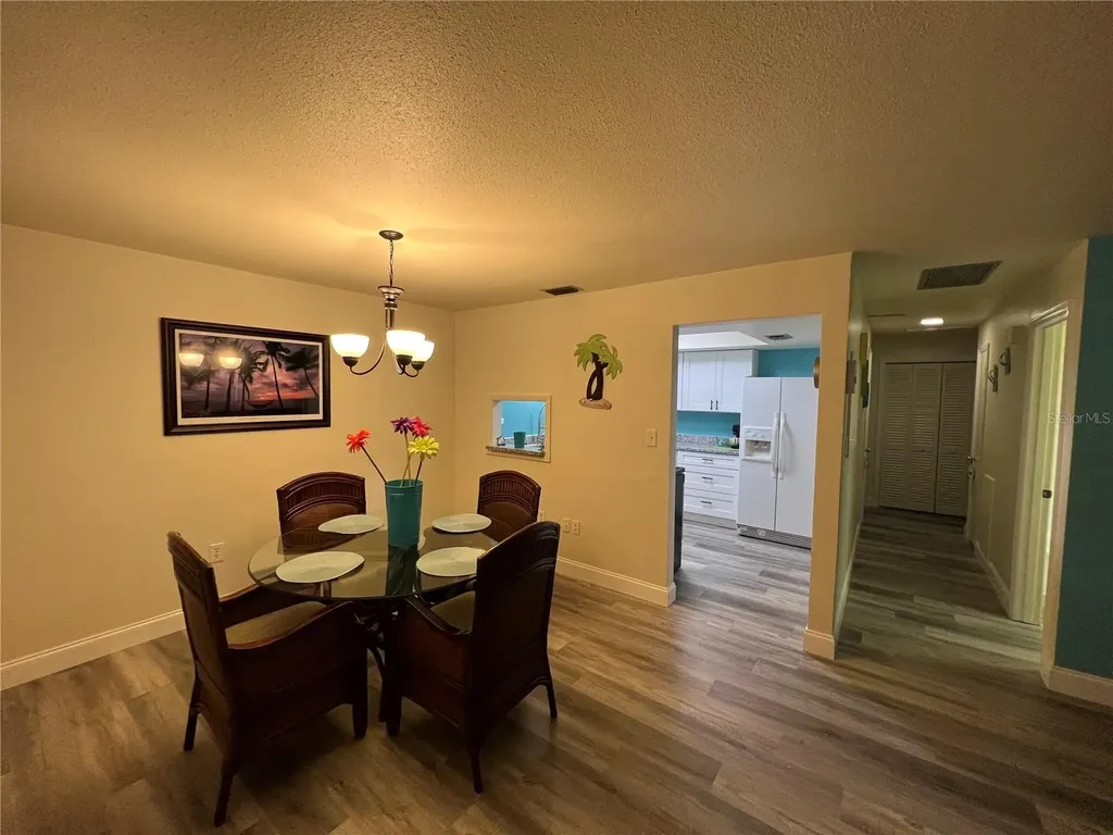 1406 N Saturn Avenue Clearwater FL 33755