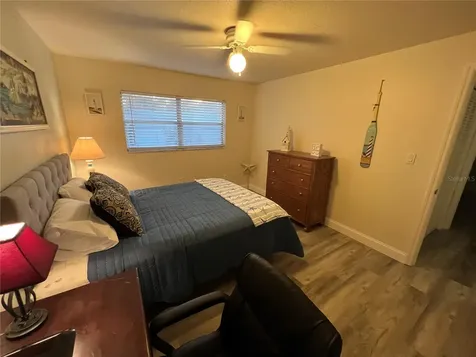 1406 N Saturn Avenue Clearwater FL 33755
