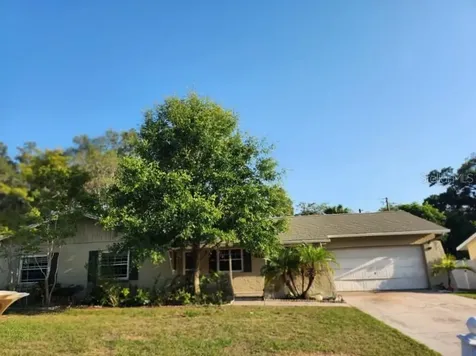 811 Kingswood Place Brandon FL 33511