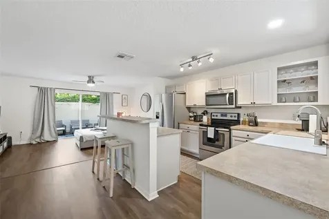 8715 Sheldon Creek Boulevard Tampa FL 33615
