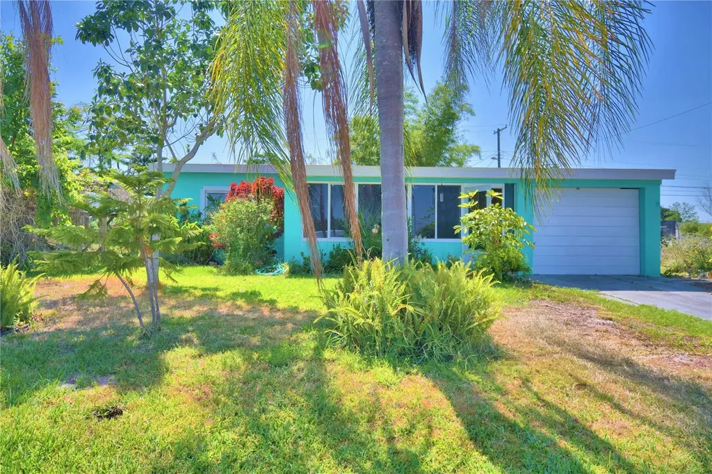308 Thomas Avenue Frostproof FL 33843