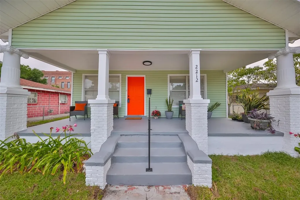 2212 Stuart Street Tampa FL 33605