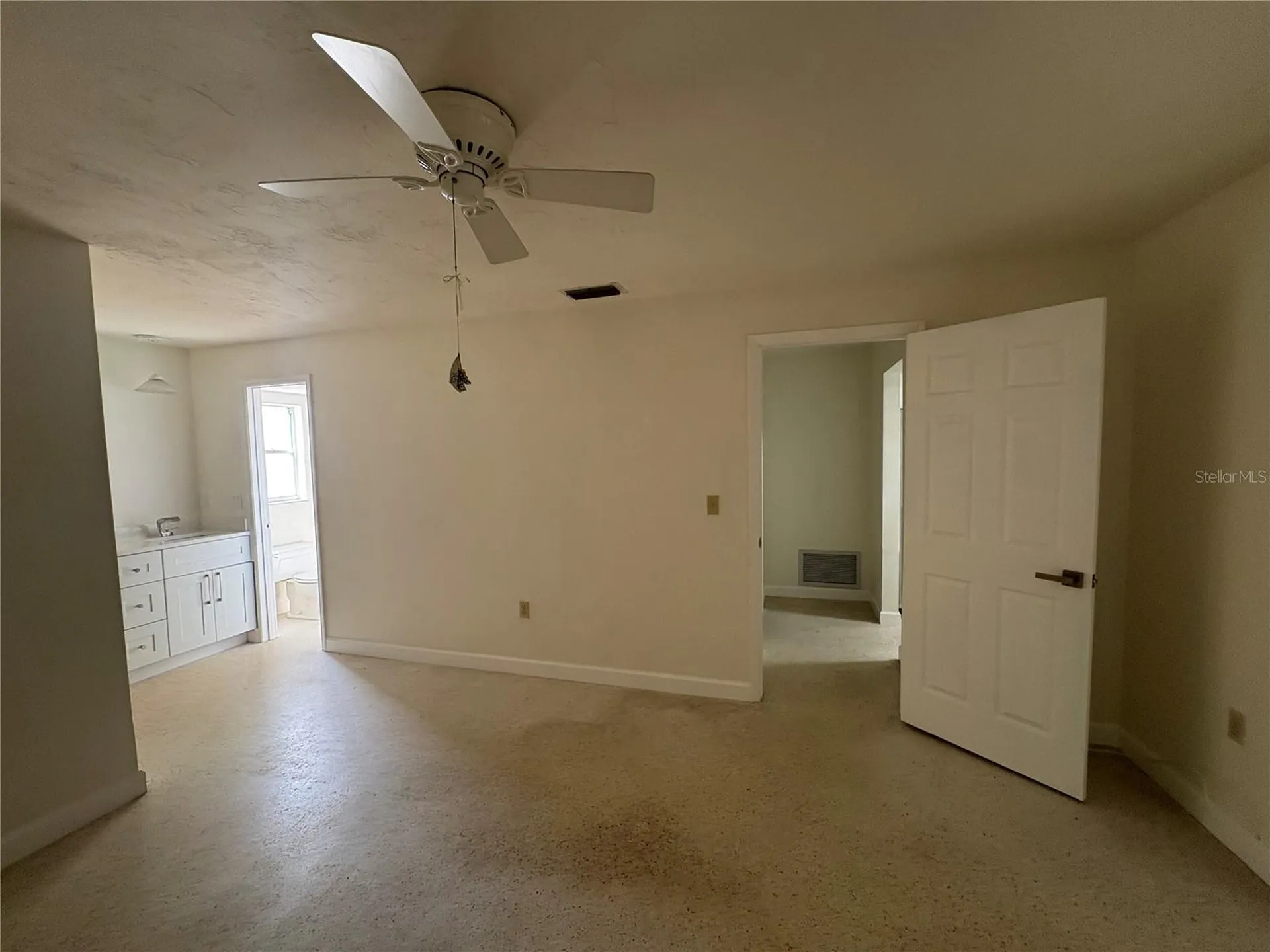 2025 Amanda Drive Sarasota FL 34232