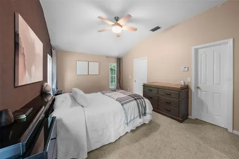 10205 Woodford Bridge Street Tampa FL 33626