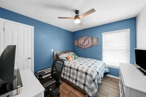 10205 Woodford Bridge Street Tampa FL 33626