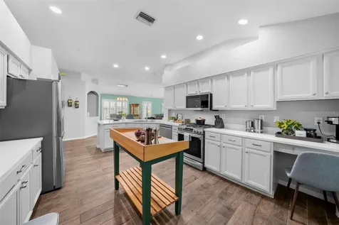 10205 Woodford Bridge Street Tampa FL 33626