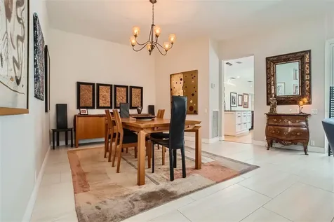 443 W Palm Valley Drive Oviedo FL 32765