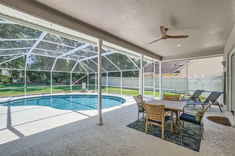 443 W Palm Valley Drive Oviedo FL 32765