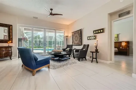 443 W Palm Valley Drive Oviedo FL 32765