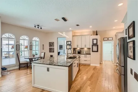 443 W Palm Valley Drive Oviedo FL 32765