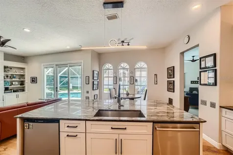 443 W Palm Valley Drive Oviedo FL 32765