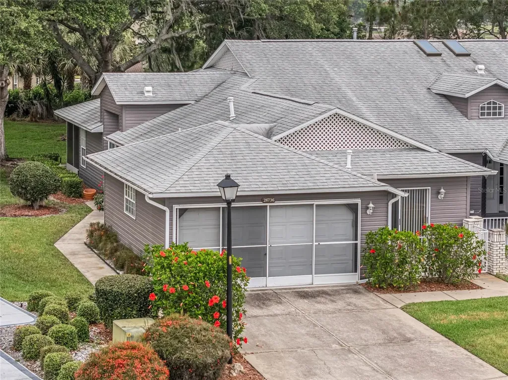 26736 Cash Court Leesburg FL 34748