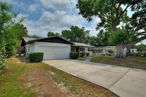 755 Oleander Drive SE Winter Haven FL 33880