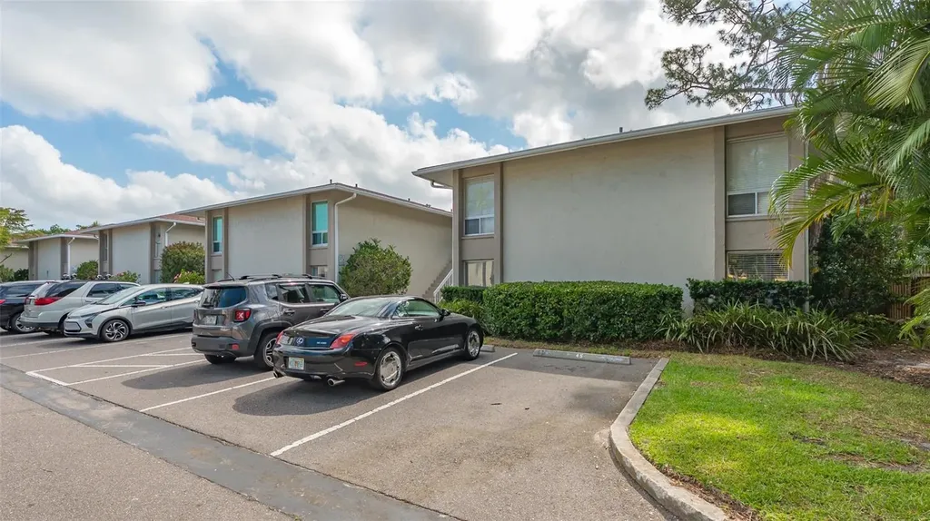 2121 Wood Street Sarasota FL 34237
