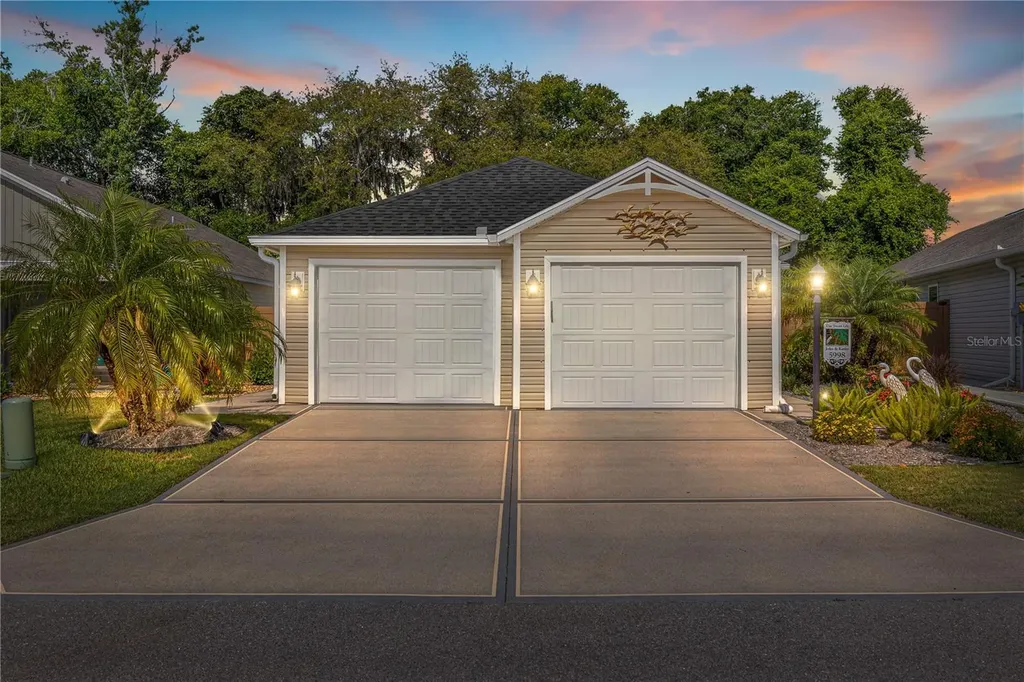 5998 Caulk Court The Villages FL 32163