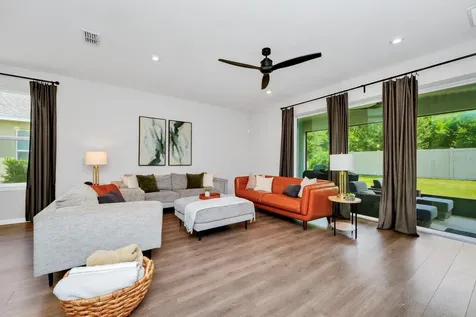 1091 Lakeside Estates Drive Apopka FL 32703